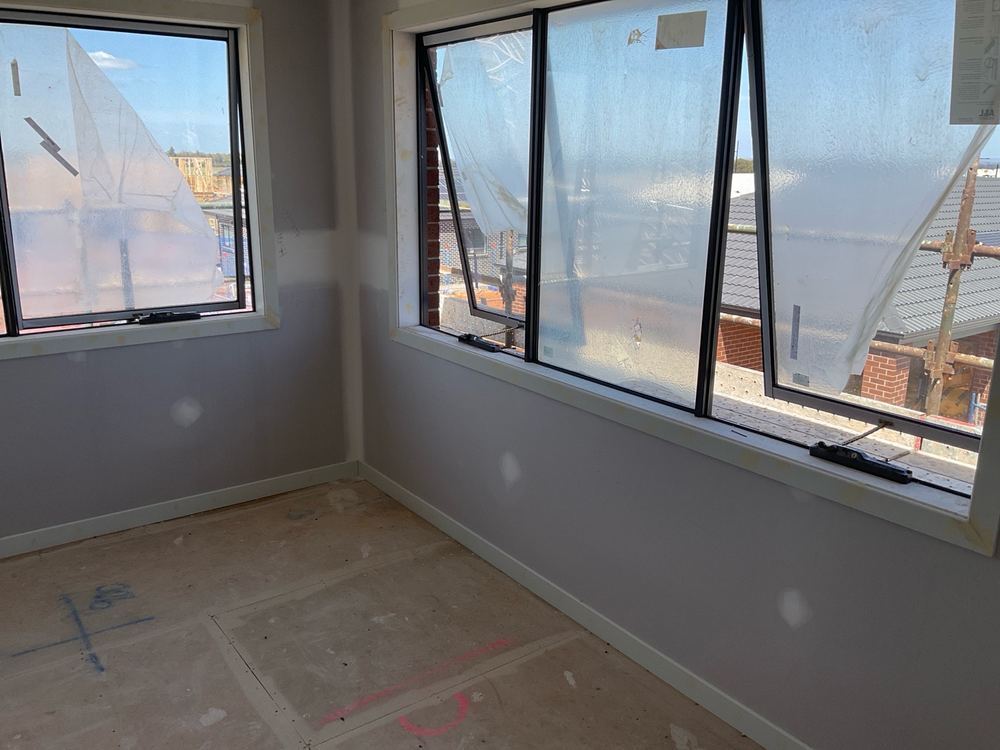 Upstairs bedroom window opening wider than 125mm with no restrictor fitted, found during a fixing inspection in Strathtulloh