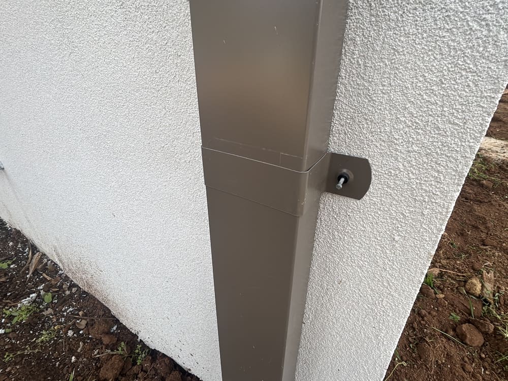 Not secured, recorded during a building inspection in Melton
