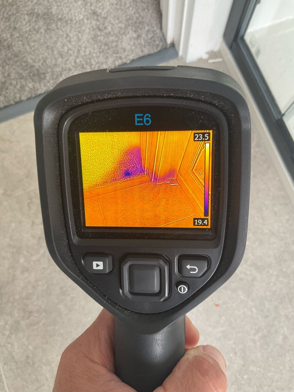 Heating, ventilation and damp under Victoria's rental standards